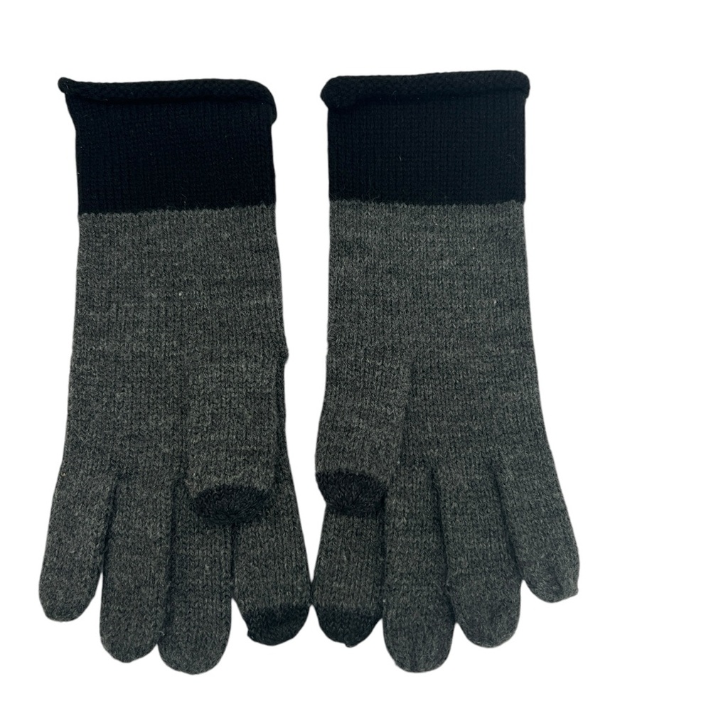 Gray Phone Tip Women’s Gloves size Medium